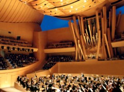 Musicians grouch about the sound of Walt Disney Hall