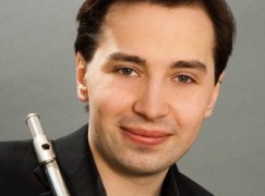 London loses principal flute