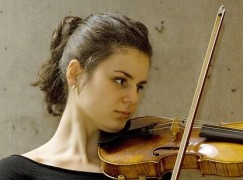 New woman in Vienna Opera orchestra