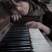 sad-and-piano-piano-30490927-180-240