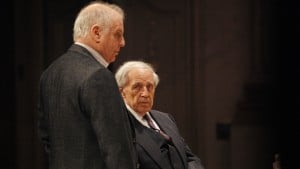 "Hommage à Pierre Boulez zum 85. Geburtstag" Pierre Boulez, in der Berliner Staatsoper Unter den Linden, Berlin, franzoesischer, Komponist, Dirigent, Musiktheoretiker, Avantgarde, Musik,  [Das Foto ist ein Lichtbildwerk i.S.v. §2 Absatz 1 Ziff.5 UrHG,  Nur redaktionelle Nutzung, Nutzung Honorar-& MwSt. pflichtig! Weitergabe an Dritte nicht erlaubt. Wir uebernemen keine Haftung bei einer evtl. Verletzung Rechte Dritter! Es gelten unsere AGB. t.bartilla@googlemail.com,  Koepenicker Landstr. 150, 12437 B e r l i n, Bankverbindung: Thomas Bartilla, Ing-Diba, Kto. 5526039061, BLZ 50010517, Tel. + 49 178 55 60576 ]Staatsoper Unter den Linden, Berlin, Nutzung für interne Zwecke der Staatsoper unter den Linden Berlin, kostenfrei und ohne Einschränkungen, [Das Foto ist ein Lichtbildwerk i.S.v. §2 Absatz 1 Ziff.5 UrHG,  Nur redaktionelle Nutzung, Nutzung Honorar-& MwSt. pflichtig! Weitergabe an Dritte nicht erlaubt. Wir uebernemen keine Haftung bei einer evtl. Verletzung Rechte Dritter! Es gelten unsere AGB. t.bartilla@googlemail.com,  Koepenicker Landstr. 150, 12437 B e r l i n, Bankverbindung: Thomas Bartilla, Ing-Diba, Kto. 5526039061, BLZ 50010517, Tel. + 49 178 55 60576 ]