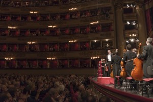 18 maggio 2015,Milano, Teatro alla Scala Direttore Riccardo ChaillyPianoforte Maria João PiresLudwig van BeethovenConcerto per pianoforte no.4Dmitrij ŠostakovičSinfonia no.5