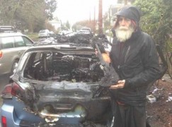 Homeless orchestra musician loses all he owned in a car fire