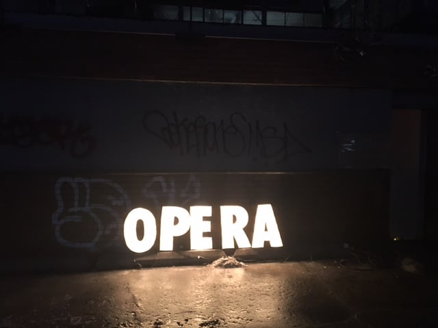 opera graffiti