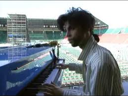 New video: Prince plays variations on Gershwin’s Summertime