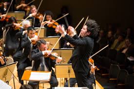 Dudamel and LA Phil will play at the Oscars tonight