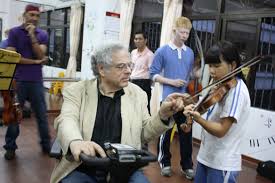 So, Itzhak Perlman, what kind of a teacher are you?