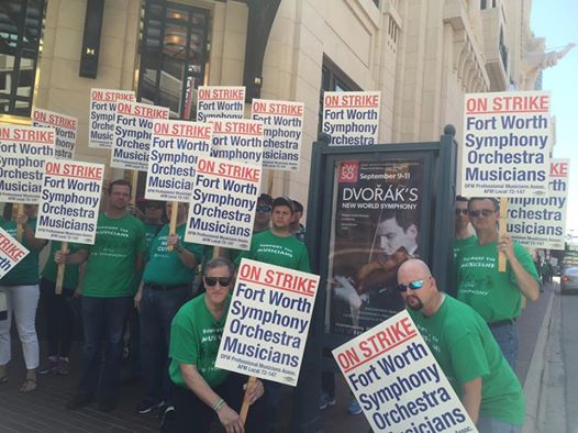 Just in: US orch walks out on strike