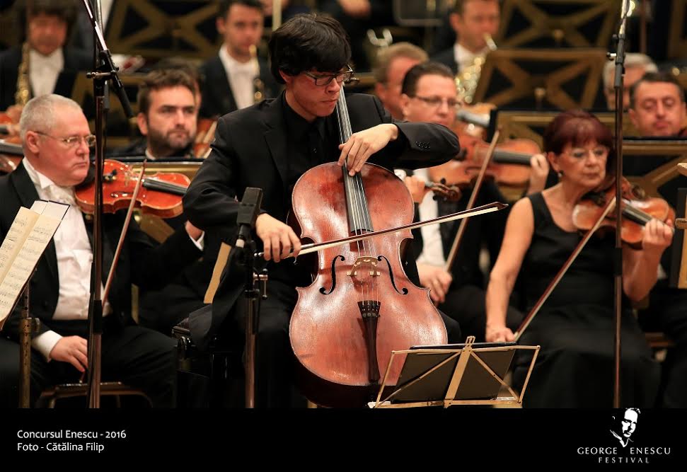 US cellist wins Enescu contest