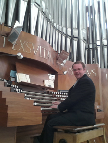 Grief at the death of French concert organist, aged 42