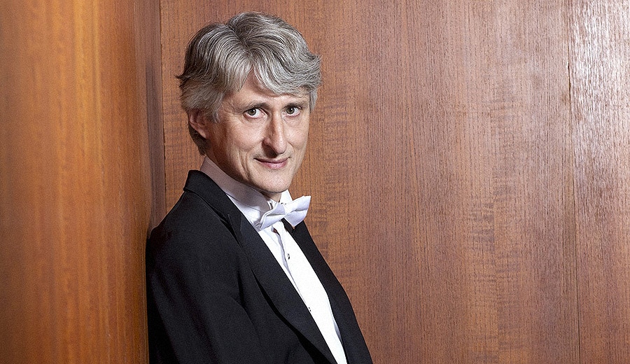 Munich hires British chief conductor