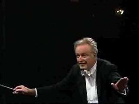 Carlos Kleiber: Orchestras will teach you all you can learn about conducting