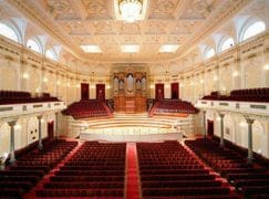 Just in: Amsterdam Concertgebouw is evacuated as ceiling crumbles