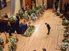 Maestro’s coffin is displayed on concert stage