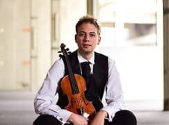 Austria loans a Guadagnini to quartet violinist