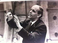 Death of a Viennese conductor, 84