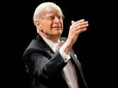 Herbert Blomstedt takes a fall