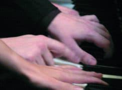 An international competition for 6 or 8 hands