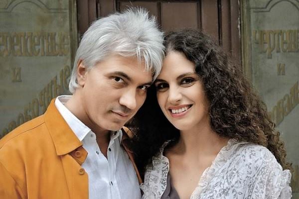 Florence Hvorostovsky has a message for us - Slippedisc