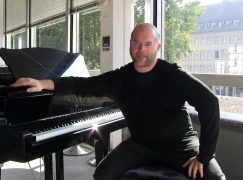 Luxembourg fires a music director