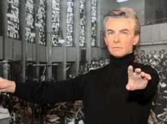 How not to conduct like Herbert von Karajan