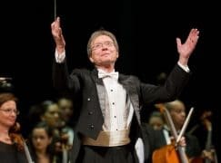 Death of a US idealist who founded two national orchestras