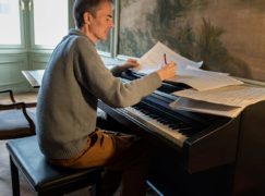 Cancer claims British composer, 47