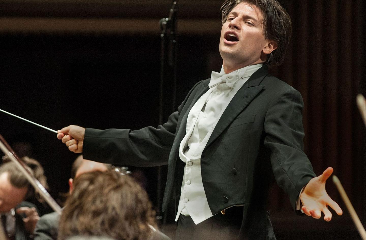 Covent Garden releases conductor to replace Barenboim in Berlin