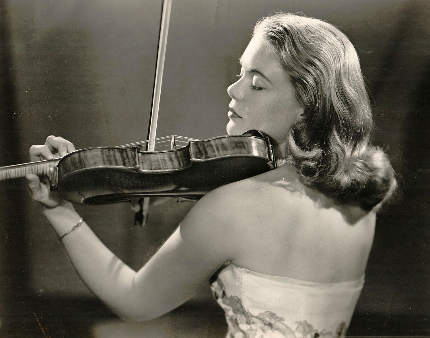 The first US female violin star has died at 92