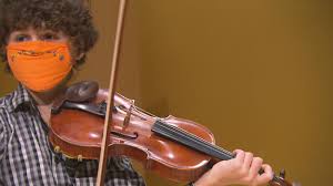 All this boy with cancer wants is a lesson with his violin idol