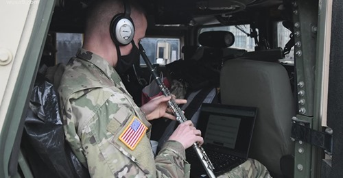 National Guardsman on Capitol Hill is giving remote music lessons