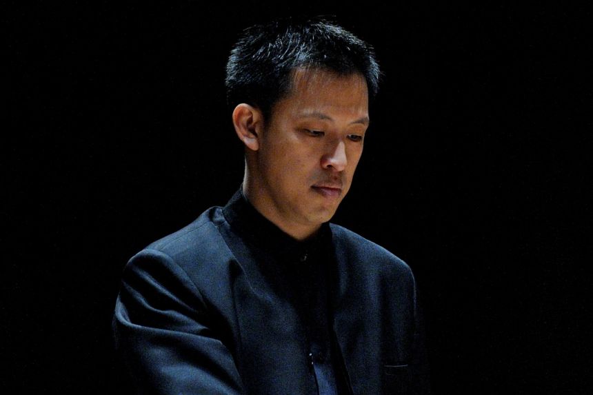 Shock death of Asian conductor, 44