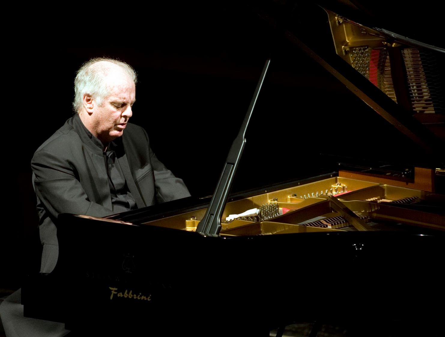 Doctors say Barenboim will be back ‘within weeks’