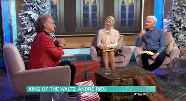 André Rieu says sorry for bad word on air