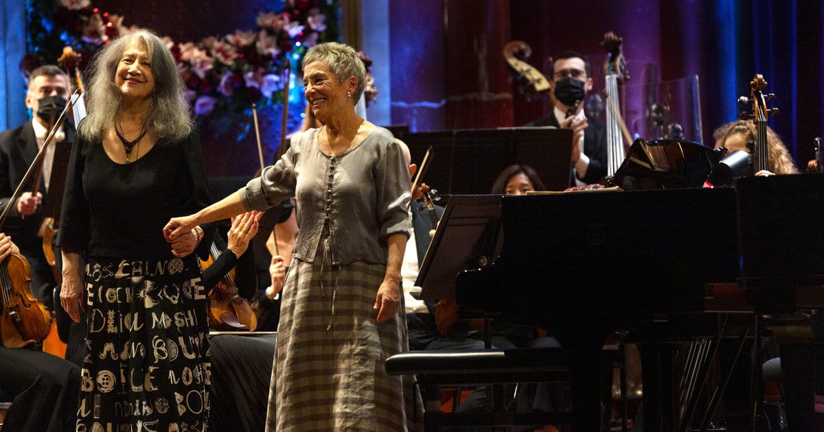 Back together: Martha and Maria Joao in concert