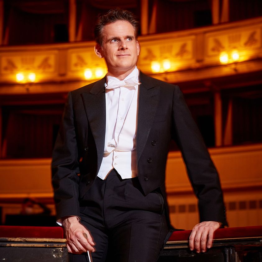 Vienna Opera chief will conduct the next 12 nights out of 13