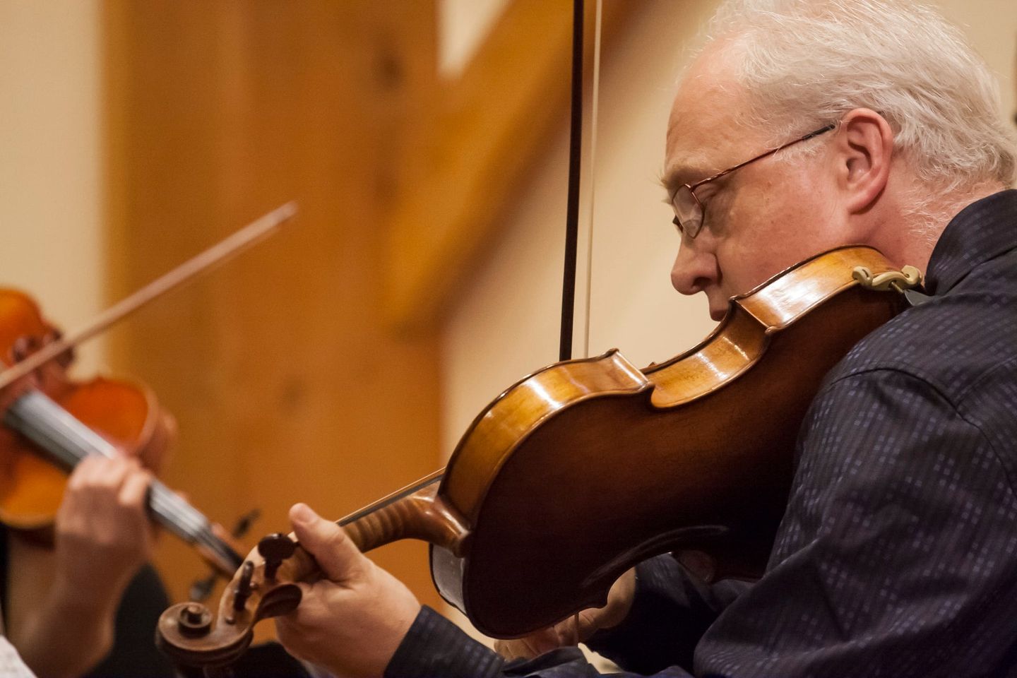 String quartets grieve for inspirational Tapping