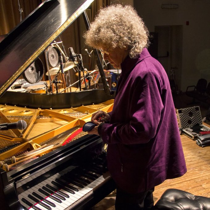 Uruguay mourns composer, 83