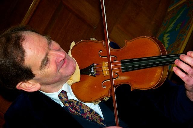 Cancer claims leading UK violinist