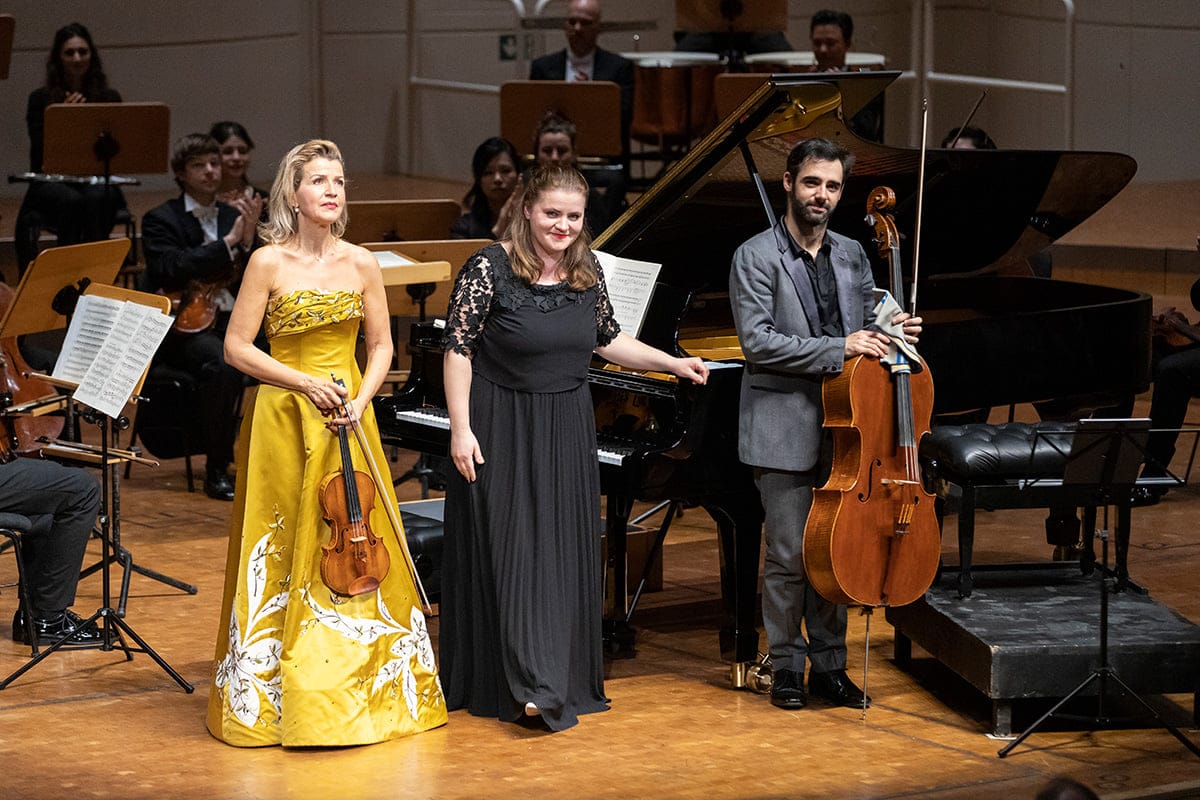 Anne Sophie Mutter gives 3rd Ukraine benefit concert