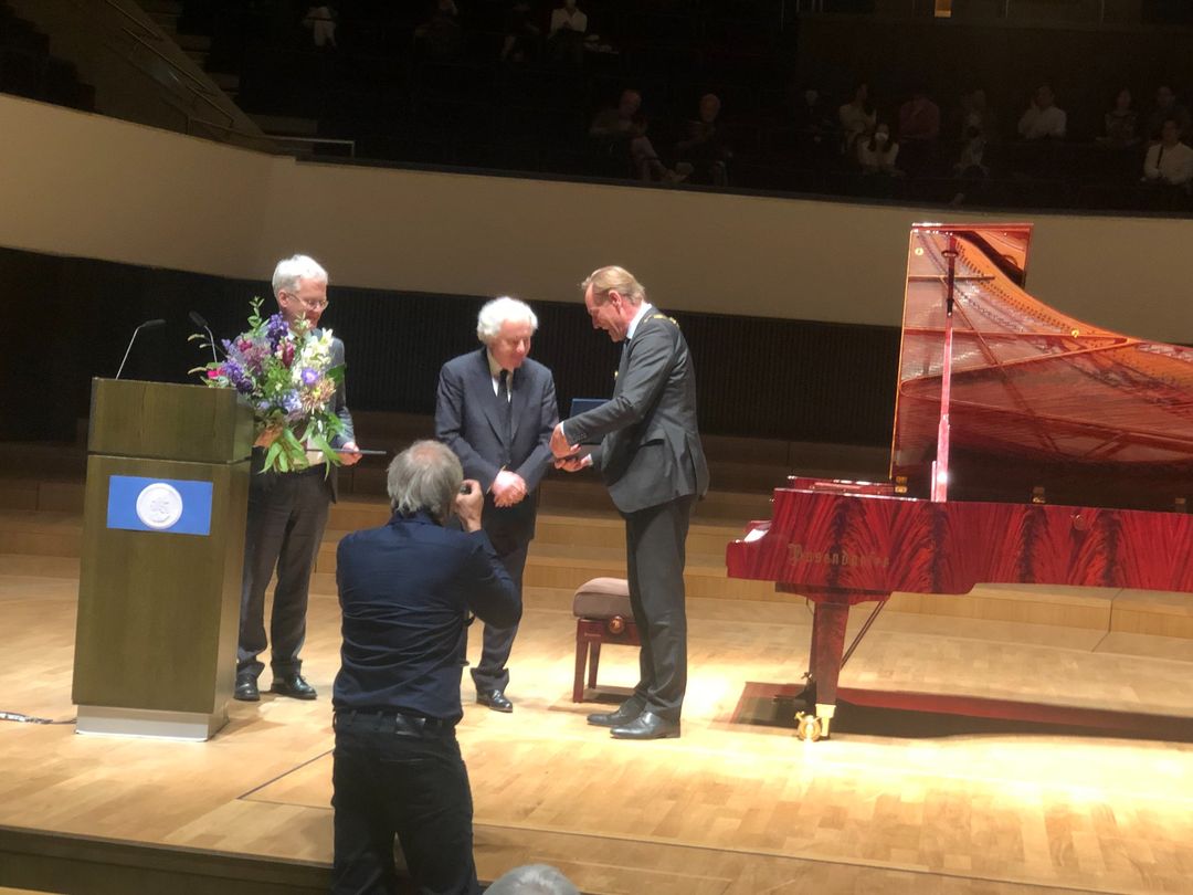 They love Andras Schiff in Leipzig, but not all can endure him