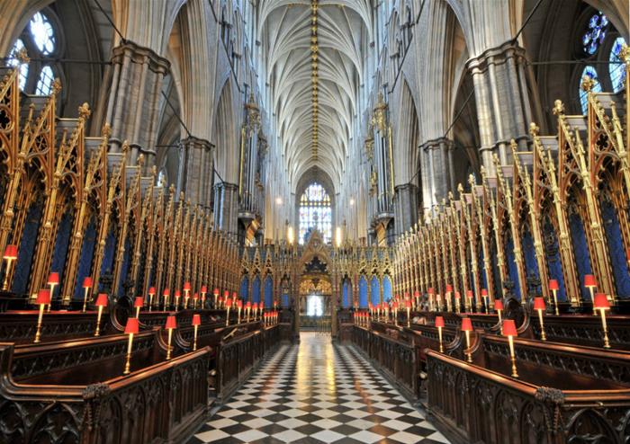 Westminster Abbey begins girl auditions for choir