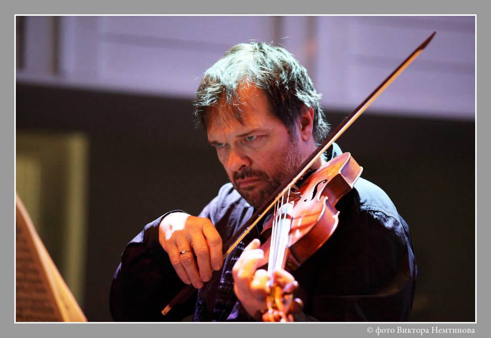 Early music violinist enlists to fight against Ukraine