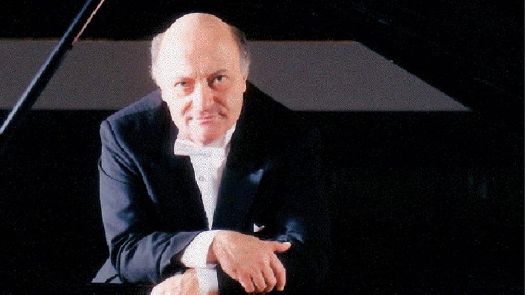Much-recorded US pianist dies in Germany