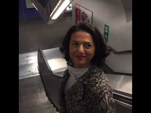 A pianist takes the Metro