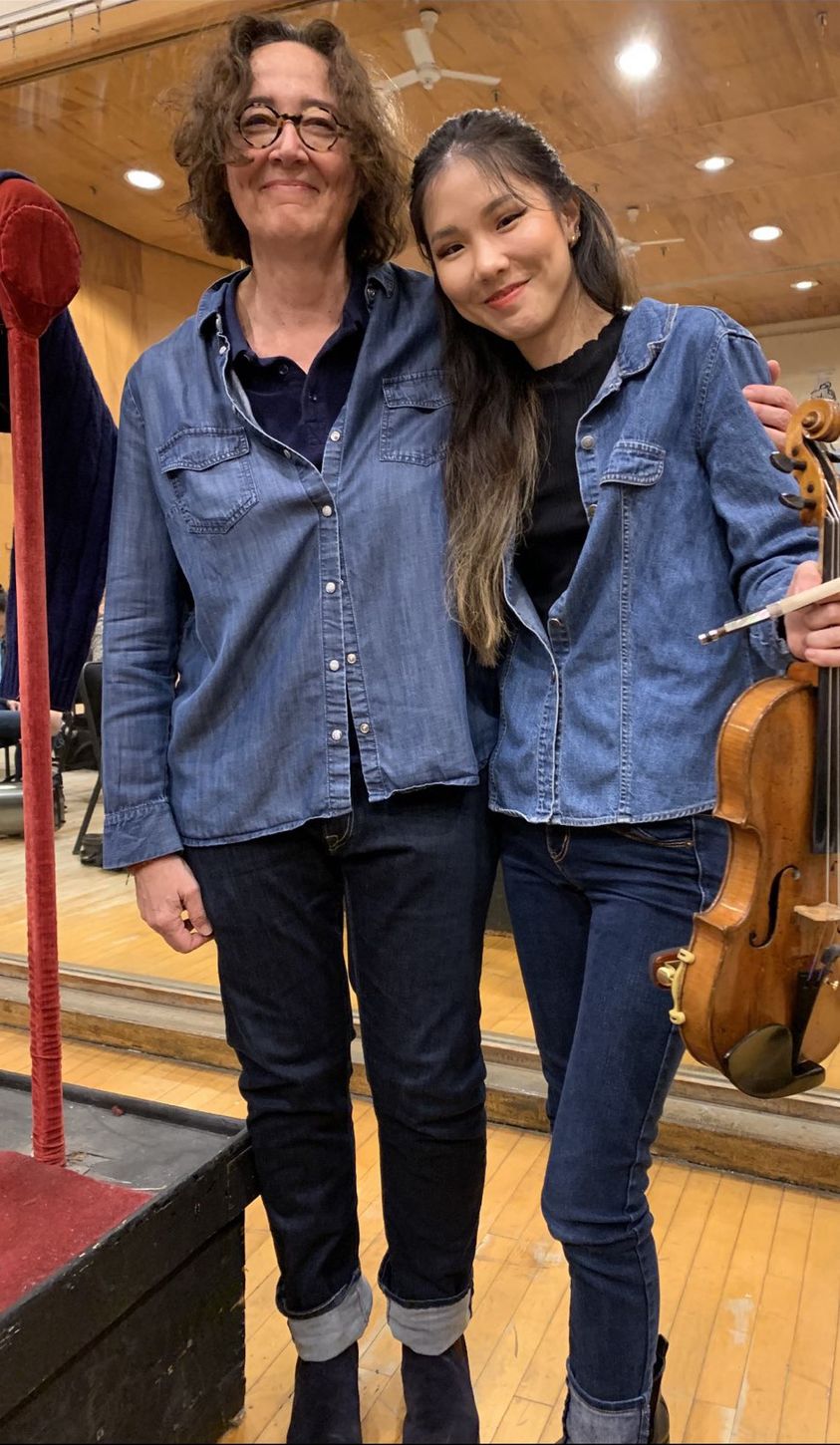 Look! Matching maestro and concertmaster
