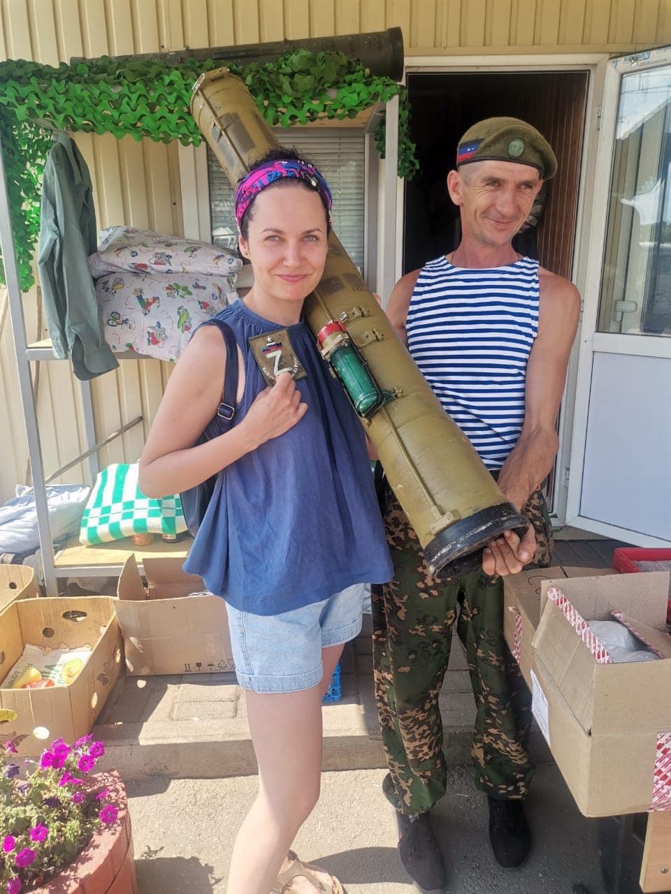 Named Bolshoi musicians pose for propaganda on the Ukraine front