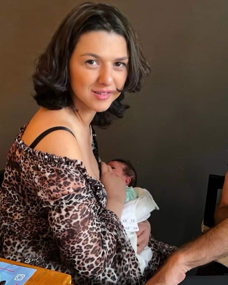 Khatia’s  baby was heard crying during encores