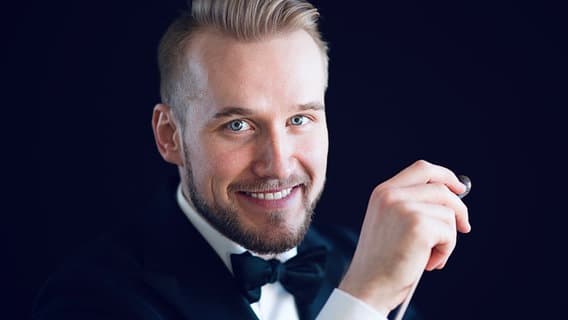 Hamburg hires Ukrainian conductor
