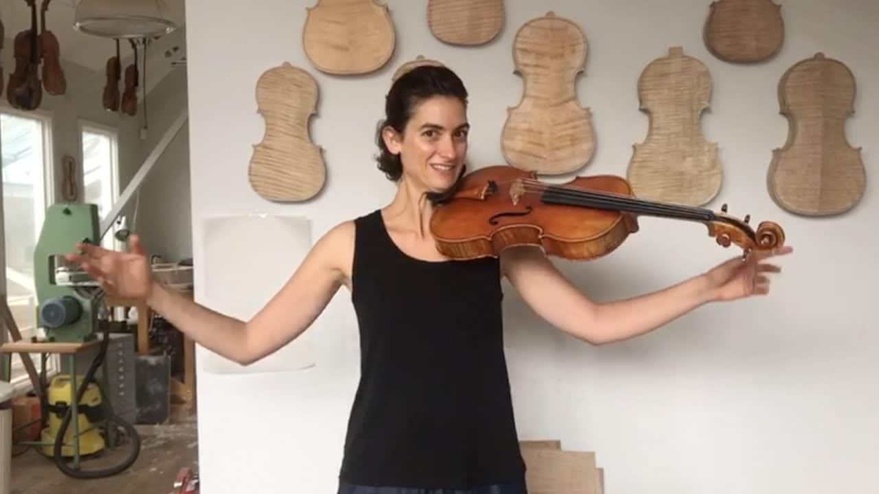 London violinist sues Pilates studio for disrupting her career